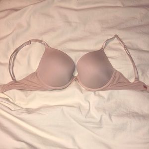 PINK wear everywhere push-up bra 32D